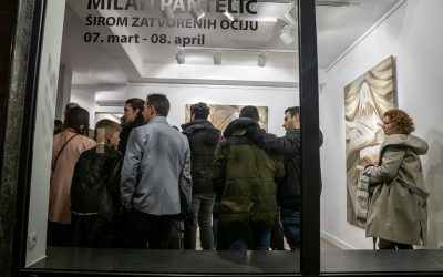 Velika gužva na otvaranju izložbe Milana Pantelića u galeriji Sanjaj