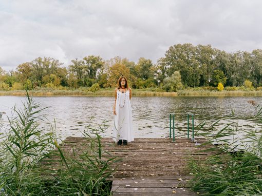 Manan Dora objavila spot za svoj prvi singl