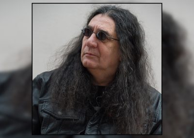 Vicko objavio novi video singl, pesmu posvetio svojim preminulim drugarima iz Riblje Čorbe – Bori, Miši i Rajku