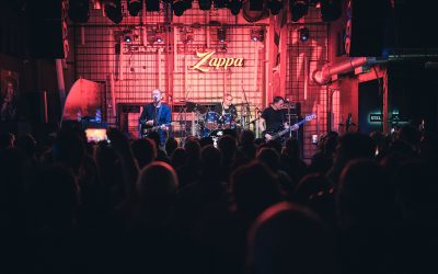 Sveža nostalgija Hjua Kornvela za pamćenje u Zappa bazi